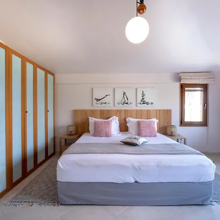 Villa Exceptional Beachfront Blue Cocoon